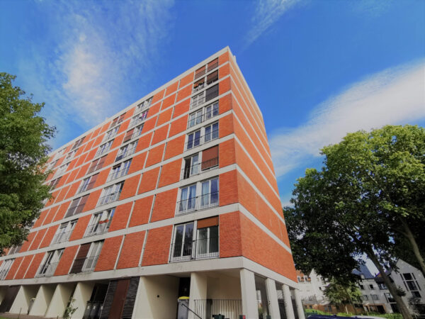 Appartement T4 meublée avec parking &#8211; TROYES proche CENTRE