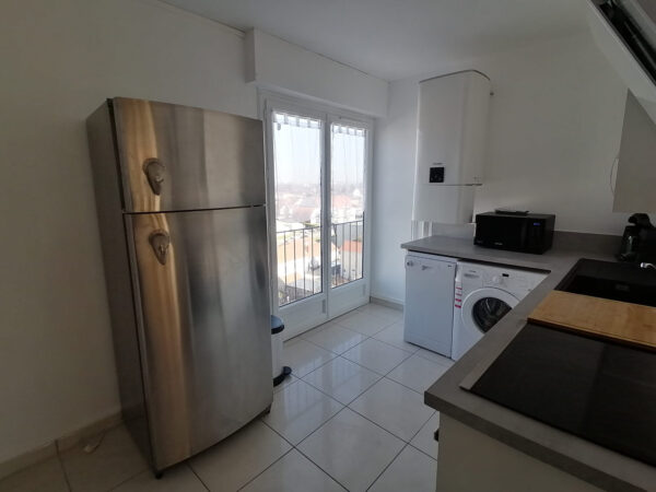 Appartement T4 meublée avec parking &#8211; TROYES proche CENTRE