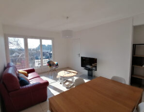 Appartement T4 meublée avec parking – TROYES proche CENTRE