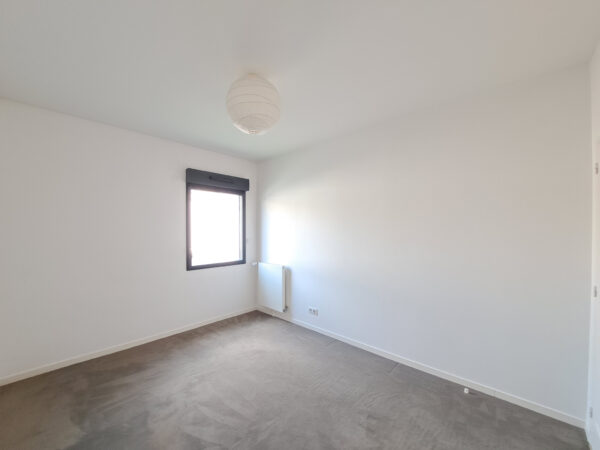 Appartement 3 pièces dans résidence de standing avec balcon-
