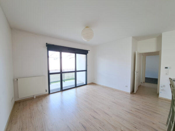 Appartement 3 pièces dans résidence de standing avec balcon-