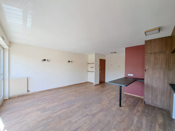 Appartement 2 pièces avec superbe prestations et DPE B &#8211; TRO
