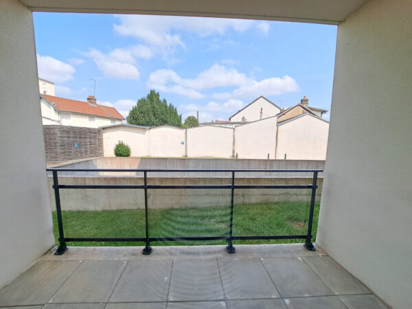 Appartement 3 pièces dans résidence de standing avec balcon-
