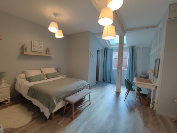Appartement T2 meublé donnant sur cour &#8211; TROYES CENTRE
