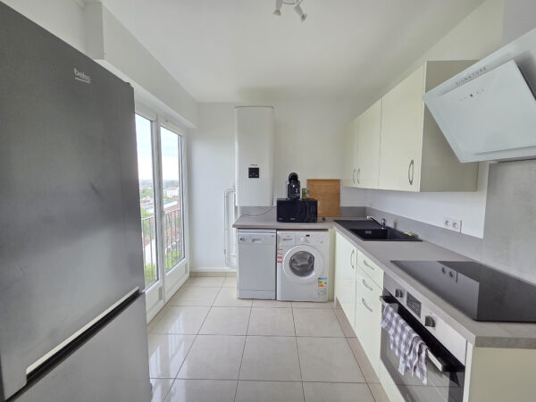 Appartement T3 meublée avec parking chauffage inclus &#8211; TROYE