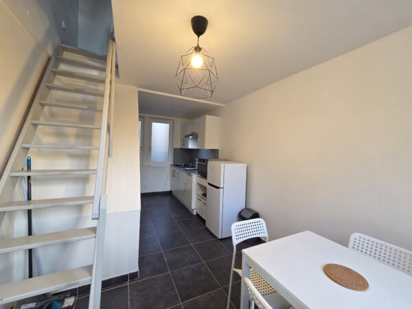 Appartement Triplex 2 pièces meublé &#8211; TROYES CENTRE VILLE