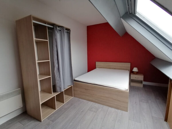 Appartement duplex 3 pièces meublé avec Parking  &#8211; TROYES pr