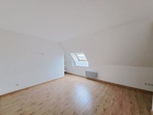 Appartement duplex 5 pièces &#8211; TROYES secteur ECREVOLLES