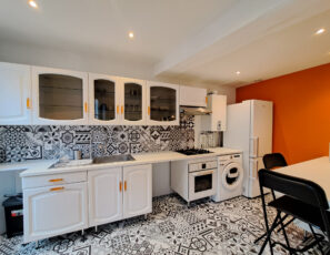 Grand Appartement 2 pièces meublé et bien isolé &#8211; TROYES CEN