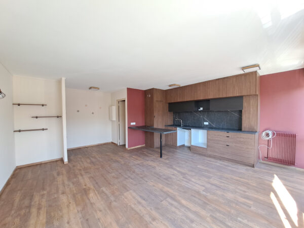 Appartement 2 pièces avec superbe prestations et chauffage i