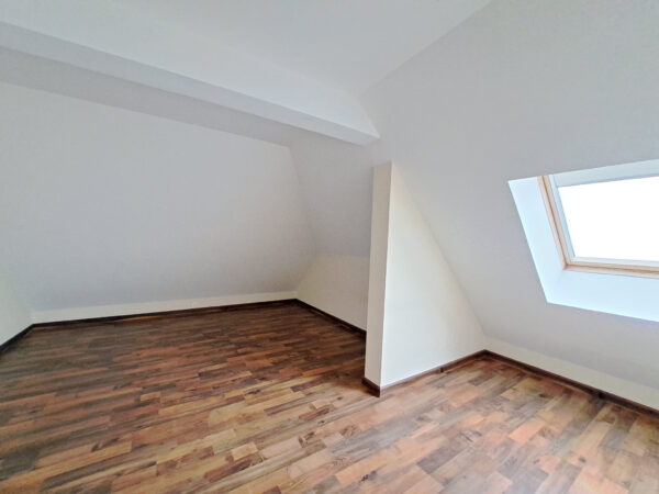 Appartement duplex 5 pièces &#8211; TROYES secteur ECREVOLLES