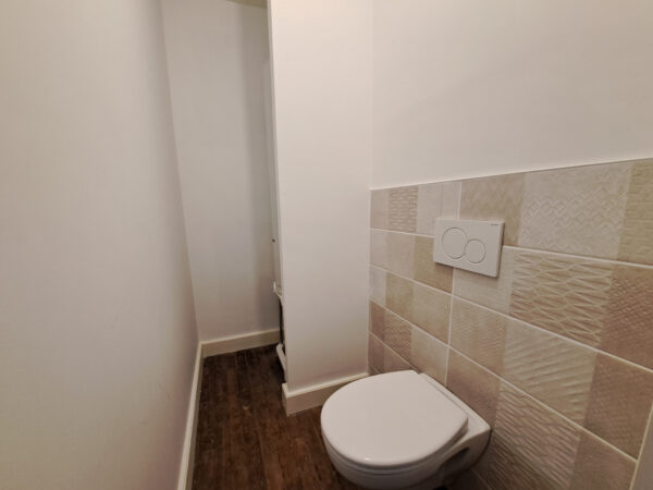 Appartement 6 pièces avec parking &#8211; TROYES proche CENTRE VIL