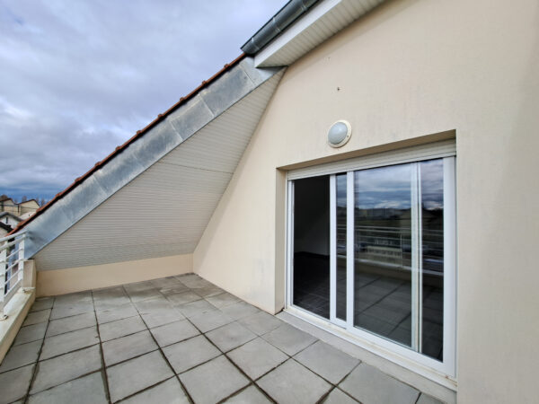 Appartement duplex 5 pièces &#8211; TROYES secteur ECREVOLLES