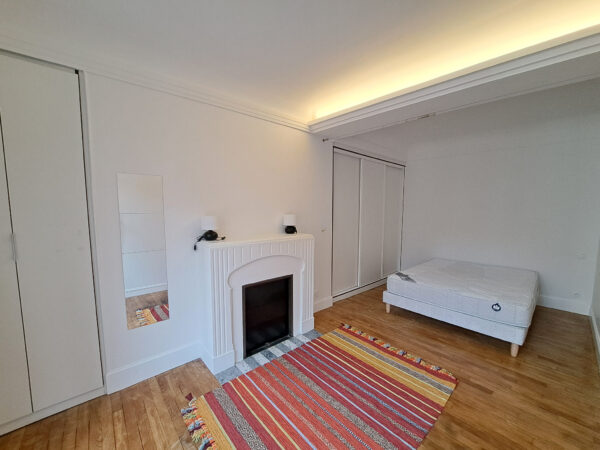 Grand Appartement 2 pièces meublé et bien isolé &#8211; TROYES CEN