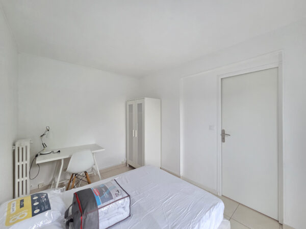 Appartement T3 meublée avec parking chauffage inclus &#8211; TROYE