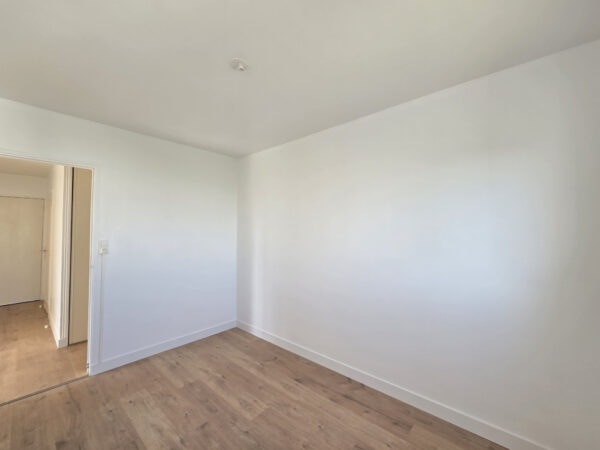 Appartement T4 dans résidence calme avec chauffage inclus &#8211;