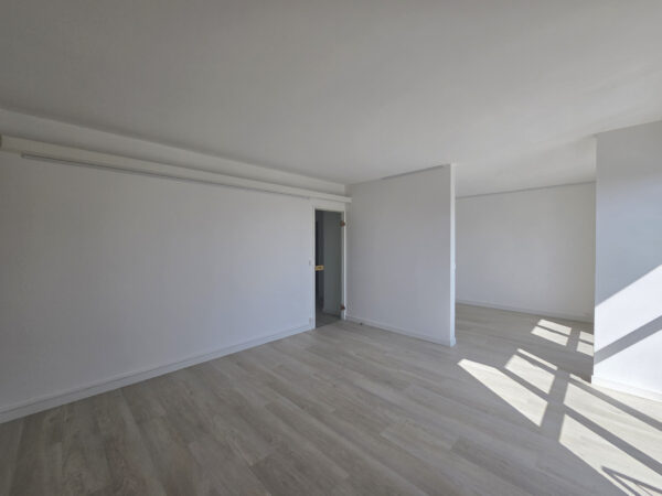Appartement T3 refait à neuf avec garage &#8211; chauffage inclus