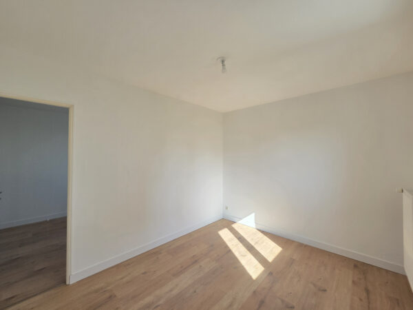 Appartement T4 dans résidence calme avec chauffage inclus &#8211;
