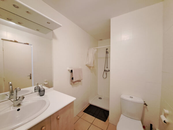 Studio meublée tout inclus &#8211; SAINTE SAVINE