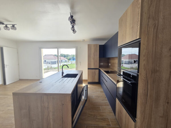 Maison T5 NEUVE avec jardin + garage &#8211; VILLECHETIF