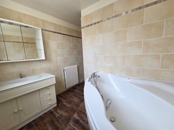 Appartement 2 pièces &#8211; TROYES secteur 1er MAI