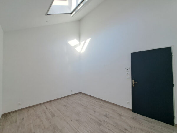 Appartement Loft 3 pièces avec terrasse &#8211; TROYES secteur GAR