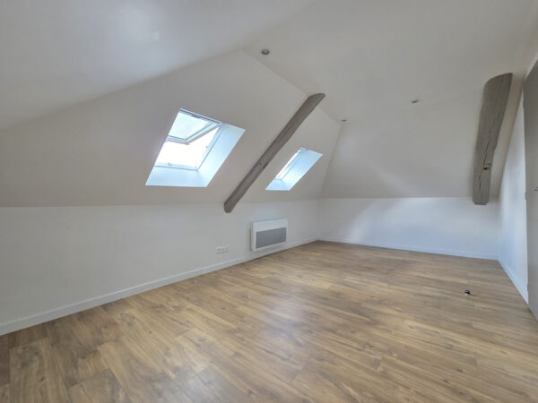 Appartement 2 pièces avec parking &#8211; CENTRE VILLE TROYES