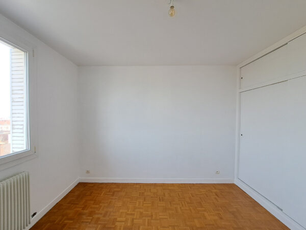  Appartement 3 pièces avec parking à 8min de la GARE &#8211; SAINT