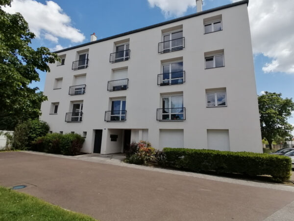 Appartement 4 pièces &#8211; TROYES PROCHE CENTRE VILLE