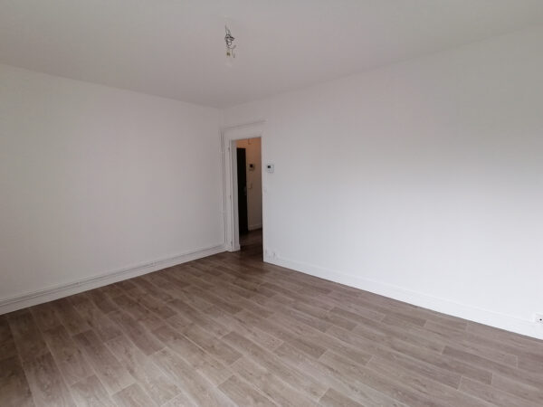 Appartement 4 pièces &#8211; TROYES PROCHE CENTRE VILLE