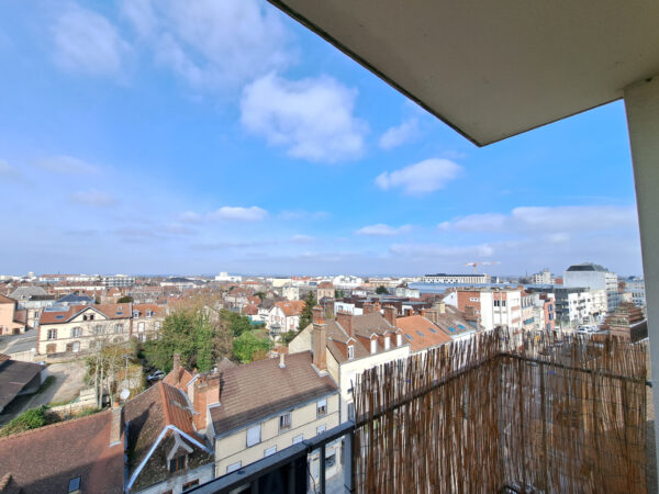  Appartement 3 pièces avec parking à 8min de la GARE &#8211; SAINT