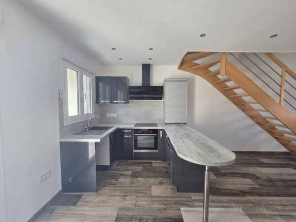 Compromis Appartement / Maison T4 avec balcon et Garage &#8211; TR
