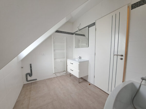 Compromis Appartement / Maison T4 avec balcon et Garage &#8211; TR