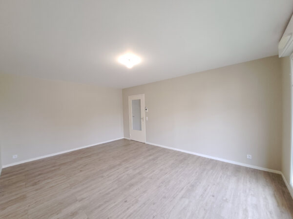 Appartement 3 pièces avec garage et parking privés &#8211; TROYES