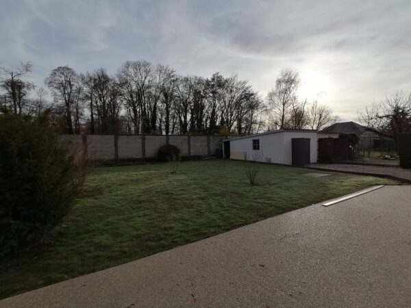 Maison plain pied 3 pièces avec jardin et garage &#8211; SAINTE SA