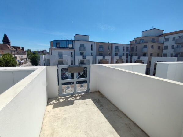 Appartement 1 pièce dans résidence de standing &#8211; SAINTE SAVI