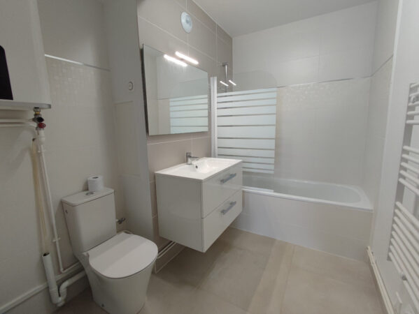 Appartement 1 pièce dans résidence de standing &#8211; SAINTE SAVI