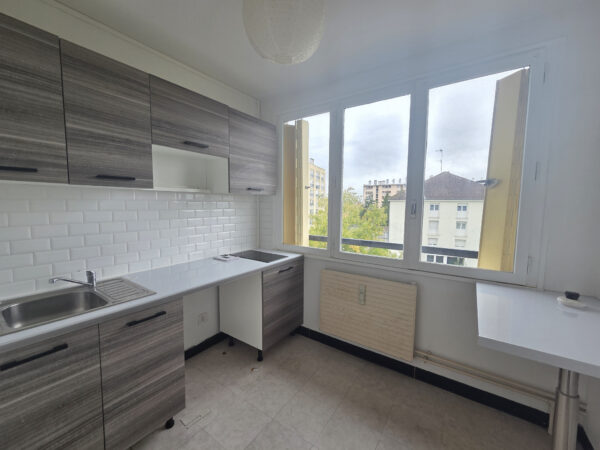 Appartement T1 &#8211; Studio &#8211; TROYES secteur MARIE DE CHAMPAGNE
