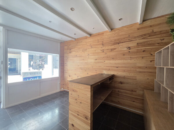 Local commercial 21m2 dans rue piétonne – TROYES CENTRE VILL