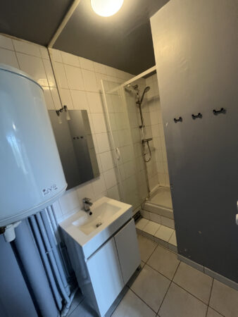 Appartement 2 pièces avec balcon &#8211; TROYES secteur GARE &#8211; MAR