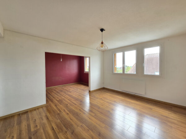 Appartement 3 pièces dans résidence calme &#8211; TROYES secteur H