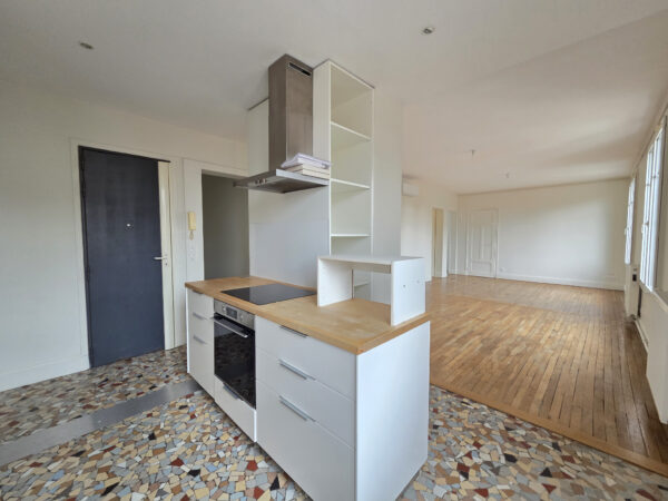 Appartement 6 pièces avec 4 chambres &#8211; TROYES HYPER CENTRE