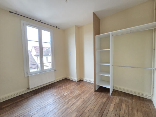 Appartement 6 pièces avec 4 chambres &#8211; TROYES HYPER CENTRE