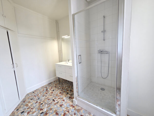 Appartement 6 pièces avec 4 chambres &#8211; TROYES HYPER CENTRE