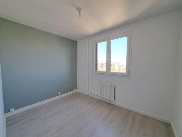 Appartement T2 chauffage inclus avec Parking &#8211; TROYES proche