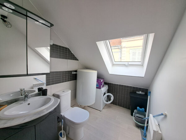 Appartement T1bis meublé dernier étage &#8211; TROYES HYPER CENTRE