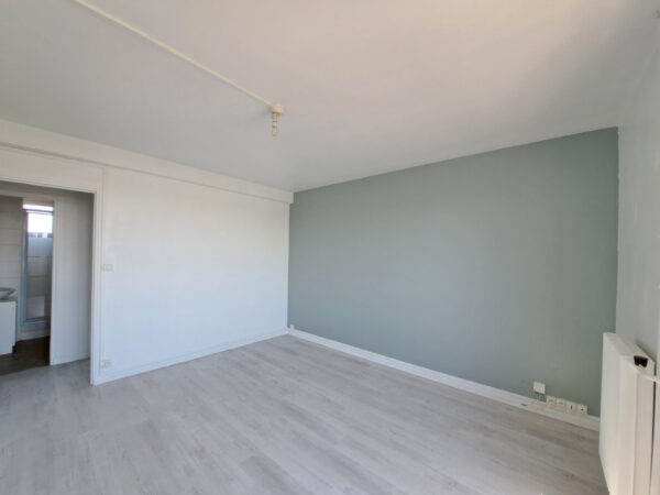 Appartement T2 chauffage inclus avec Parking &#8211; TROYES proche