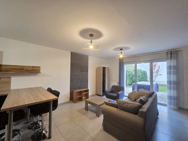 Compromis Appartement / Maison T3 avec jardin et parking &#8211; P