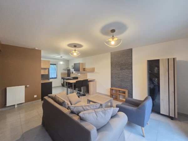 Compromis Appartement / Maison T3 avec jardin et parking &#8211; P