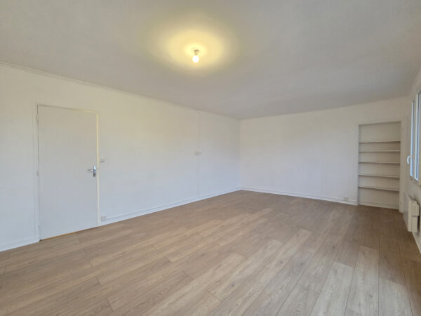 Appartement 3 pièces refait à neuf &#8211; TROYES CENTRE VILLE